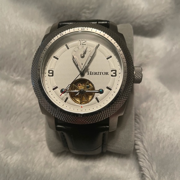 Luxury watches - Picture 2 of 4